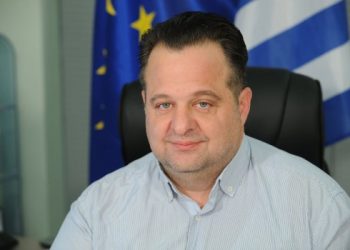 Γιώργος Χατζηδάκης: «Να ζεστάνουμε τη ψυχή μας με το πνεύμα των Χριστουγέννων»