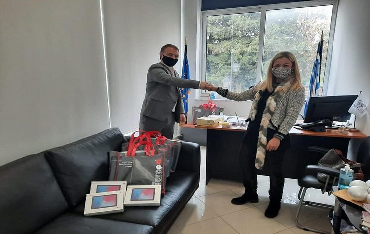 Έμπρακτη στήριξη του Δήμου στην εκπαιδευτική προσπάθεια των παιδιών