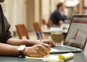 Στο επίκεντρο νέοι και επιχειρηματικότητα