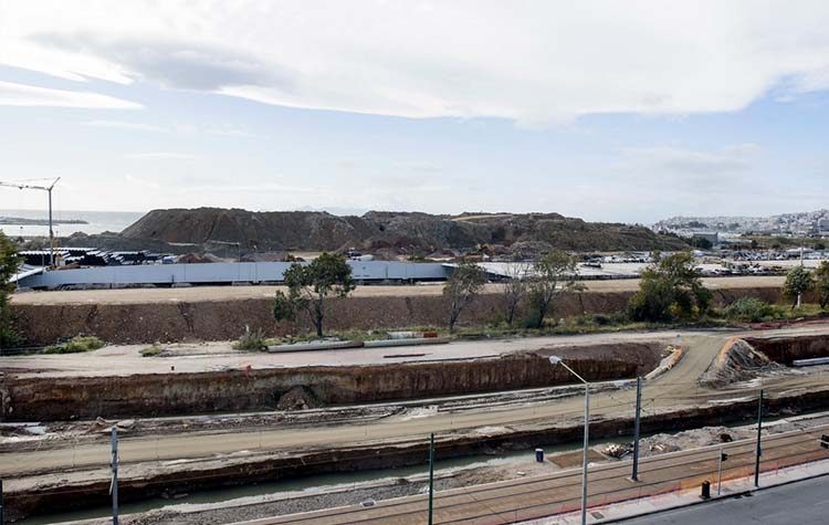 Γιάννης Σγουρός για Φαληρικό Όρμο: «Χωρίς εξασφαλισμένες πιστώσεις ξεκίνησαν ένα έργο στα τυφλά»