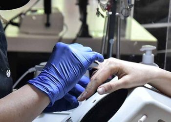 Επαναλειτουργία των κέντρων περιποίησης νυχιών από 15/12