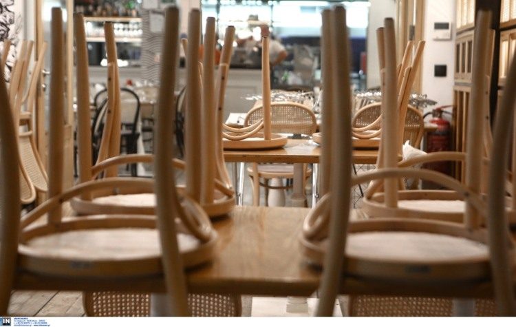 Λαϊκή Συσπείρωση: Προτείνει απαλλαγή επιχειρήσεων από δημοτικά τέλη