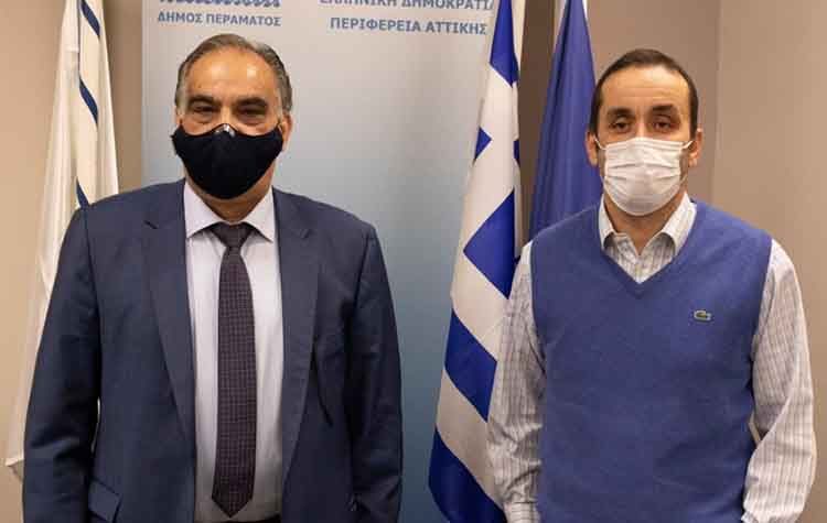 Tετ α τετ δημάρχου Περάματος Γ. Λαγουδάκη με τον πρόεδρο της ΠΕΔΑ Γ. Μαρκόπουλο