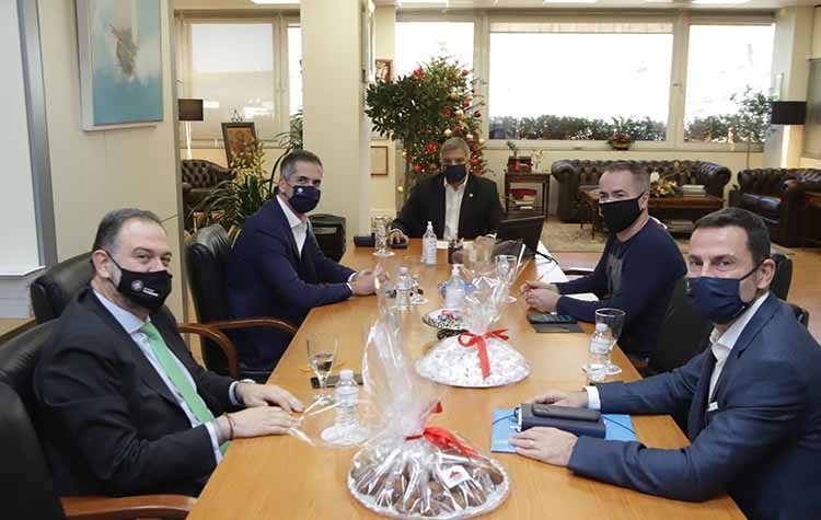 Συνάντηση Πατούλη - Μπακογιάννη για ανάπτυξη και διαχείριση απορριμμάτων