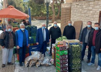 Μεγάλη προσφορά για το απόρους της Πεύκης από την Γ’ Λαϊκή Αθηνών