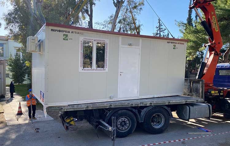Η Περιφέρεια παραχωρεί 10 ISOBOX σε νοσοκομεία της Αττικής