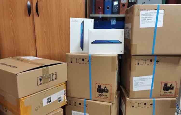 «Κόκκινη Ρωγμή»:  «Παραπλανητική η ανακοίνωση του Δήμου για τα tablets στα σχολεία»