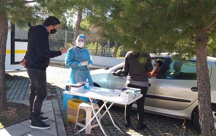 Αρνητικά και τα 606 rapid tests στα Βριλήσσια