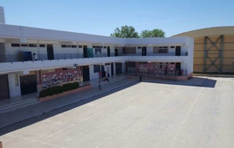 Αναστέλλεται για 14 μέρες η λειτουργία 2 τμημάτων του Α΄ Δημοτικού Σχολείου Βάρης