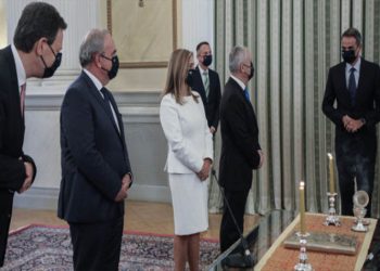 Ανασχηματισμός: Νέα χρονιά, «νέα» κυβέρνηση