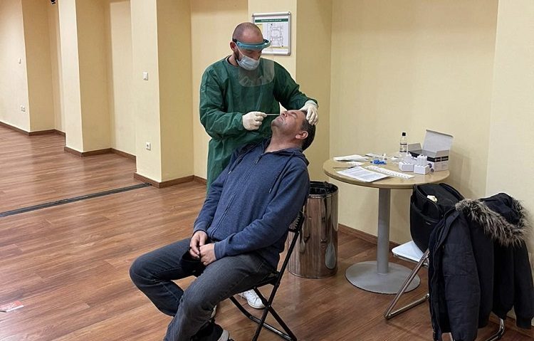 Τέστ covid-19 και επιστροφή στις προπονήσεις για το χάντμπολ του ΑΣΕ Δούκα