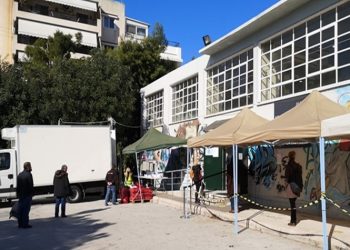 «Χείρα βοηθείας» σε δικαιούχους Κ.Ε.Α