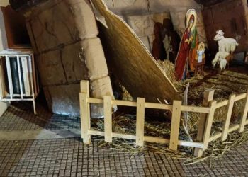 Κ. Tσιαμπάς: «Σκανδαλώδεις παρανομίες με τον χριστουγεννιάτικο στολισμό»