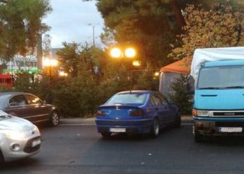 Κ. Tσιαμπάς: «Σκανδαλώδεις παρανομίες με τον χριστουγεννιάτικο στολισμό»