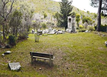 Το άγνωστο Ιερό του Διονύσου Ικαρίας και η γενέτειρα γη του αρχαίου δράματος στον Διόνυσο