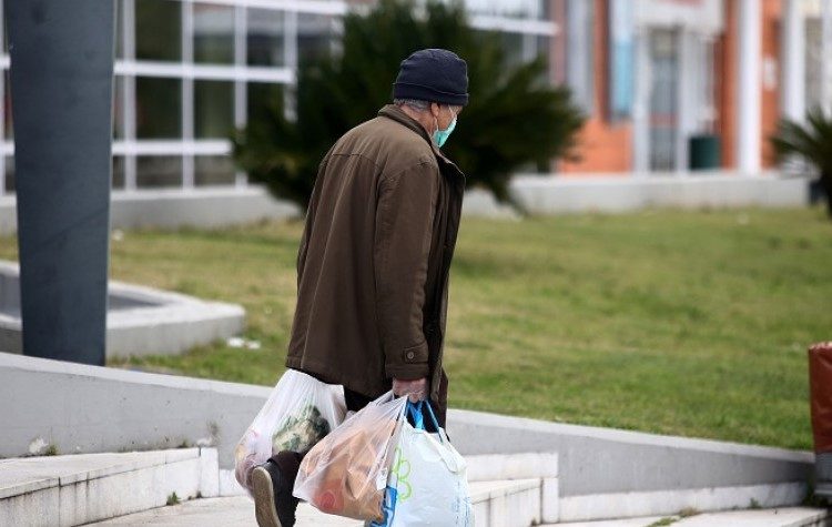 Σταθερή «Βοήθεια στο σπίτι» για πάνω από 100 αιτήματα κατοίκων σε πέντε μέρες