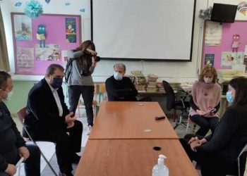 Νίκος Σερετάκης: «Επί τόσους μήνες δεν έχει γίνει τίποτα ουσιαστικό στα σχολεία του Δήμου»