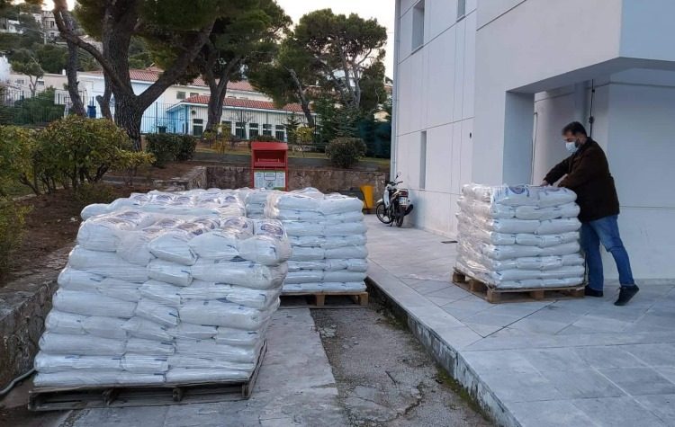 Τα σημεία διανομής αλατιού για τους κατοίκους του Δήμου