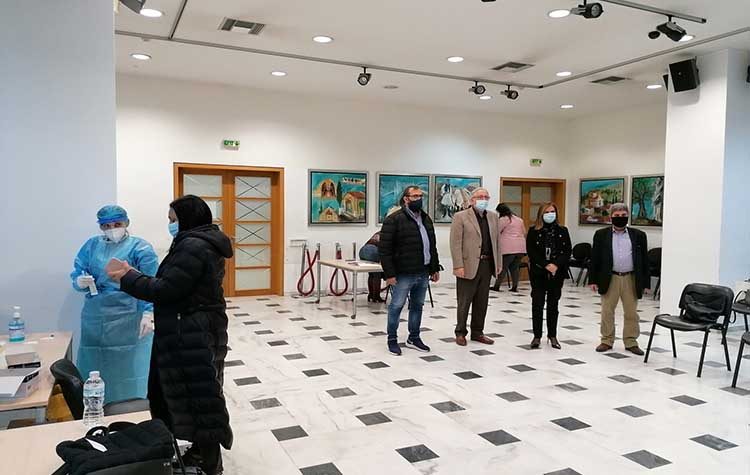 Τεστ Covid-19 στο Δημαρχείο Αμαρουσίου παρουσία της υφυπουργού Υγείας Ζ. Ράπτη