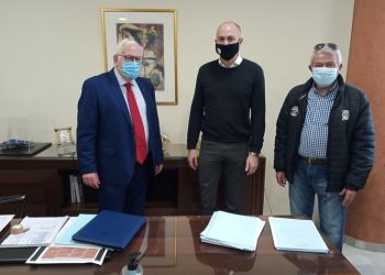 Συνάντηση Στρ. Σαραούδα με τον αντιδήμαρχο Λυκόβρυσης – Πεύκης Π. Ιωάννου