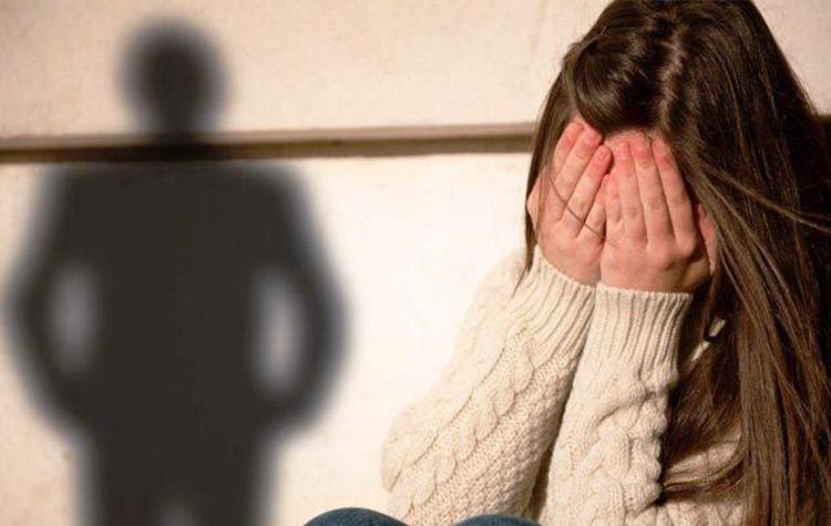 Ψήφισμα της ΚΕΔΕ για τη σεξουαλική παρενόχληση