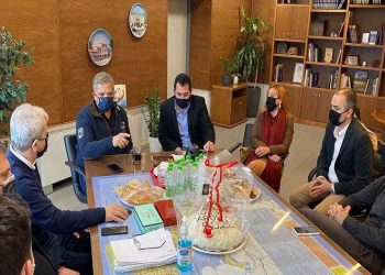 Πανδημία, κακοκαιρία και κοινές δράσεις στο επίκεντρο συνάντησης Πατούλη με τον περιφερειάρχη Στερεάς Ελλάδας