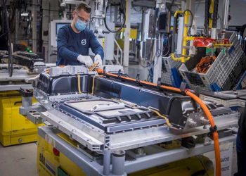 Η Volvo Cars τριπλασιάζει τη δυναμικότητα παραγωγής ηλεκτρικών οχημάτων στη Γάνδη