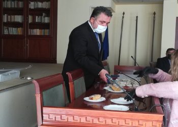 Πρωτοχρονιάτικη πίτα στον Δήμο Ζωγράφου