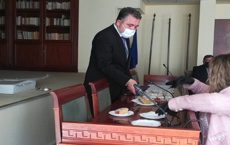 Πρωτοχρονιάτικη πίτα στον Δήμο Ζωγράφου