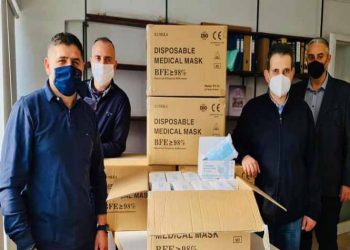 10 χιλιάδες μάσκες από τον Δήμο στις επιχειρήσεις της πόλης