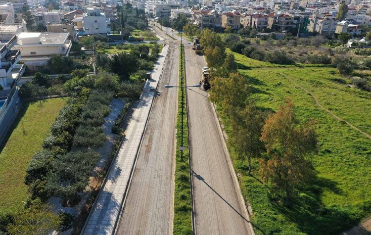 Καινούργια πεζοδρόμια και νέες ασφαλτοστρώσεις στον Δήμο