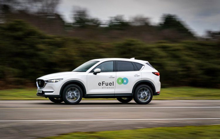 Mazda: Η πρώτη αυτοκινητοβιομηχανία που εντάσσεται στη συμμαχία για τα eFuels