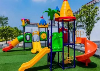 Αναβάθμιση και πιστοποίηση οκτώ παιδικών χαρών