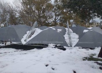 «Από τύχη δεν θρηνήσαμε θύματα από τα σκίαστρα που βάλατε κ. Αμπατζόγλου σε Άγιο Θωμά και Ψαλίδι»