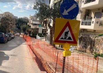 Συνεχίζονται οι εργασίες για το φυσικό αέριο στη Νέα Ερυθραία