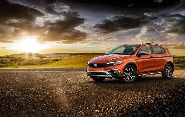 Νέο Fiat Tipo Cross: Διαθέσιμο στην Ελλάδα το νέο δυναμικό C-Crossover