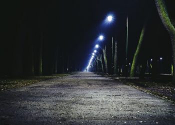 Συζήτηση… υψηλής τάσης για τον οδοφωτισμό στο Δημοτικό Συμβούλιο