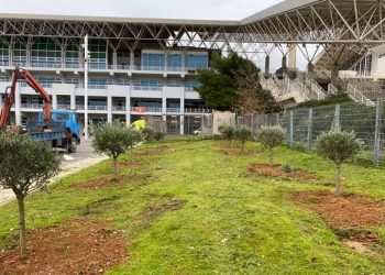 Η διοίκηση του ΟΑΚΑ ευχαρίστησε για τη δωρεά το τμήμα χάντμπολ του ΑΣΕ Δούκα