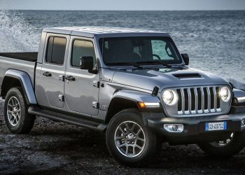 Το Jeep Gladiator, έρχεται να αλλάξει τα δεδομένα στην κατηγορία των pick-up