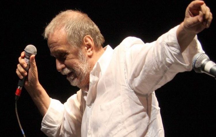 Ύστατο αντίο του Ανδρέα Ευθυμίου στον Αντώνη Καλογιάννη