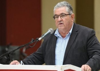 Τηλεδιάσκεψη Δημήτρη Κουτσούμπα με Γκαγκαλούδη και Μπαντή για θέματα αθλητισμού