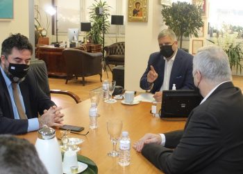 Πατούλης προς επαγγελματίες εστίασης: «Να υπάρξει επιπλέον στήριξη από το υπουργείο Ανάπτυξης»