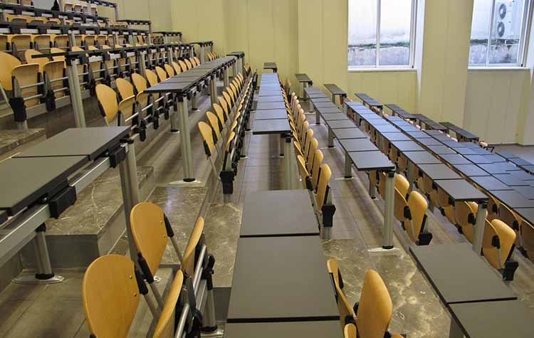 Κόντρα για τα Πανεπιστήμια