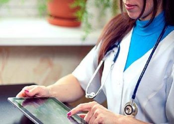 Γ. Πατούλης: «Οι κατ’ οίκον ασθενείς Covid μπορούν να έχουν στενή ιατρική παρακολούθηση, για αποτροπή επιπλοκών»