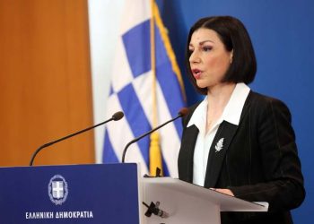 Πελώνη: «Ένας ατυχής επικοινωνιακός χειρισμός δεν συνιστά λόγο αποπομπής της κ. Μενδώνη»