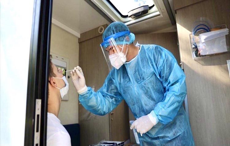 Δωρεάν rapid test σε εξέλιξη στην πλατεία Δημαρχείου