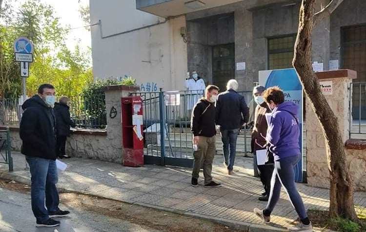 «Χαλάνδρι Ενάντια»: «Μπάχαλο με τους σχεδιασμούς της κυβέρνησης για το Κέντρο Υγείας»