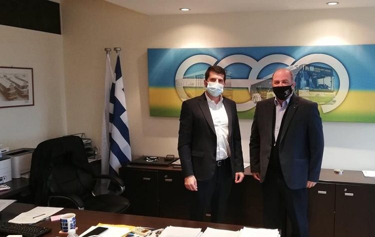 Η ενίσχυση των λεωφορειακών γραμμών αντικείμενο της συνάντησης Καλαφατέλη - Ξυπολυτά