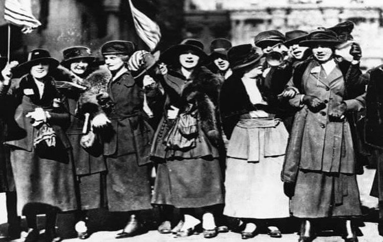 Γρηγόρης Κωνσταντέλλος: «Ευχή να δικαιωθεί παγκοσμίως ο διαρκής αγώνας ισότητας των γυναικών»