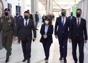 Στο Εμβολιαστικό Κέντρο Ελληνικού η Πρόεδρος της Δημοκρατίας
